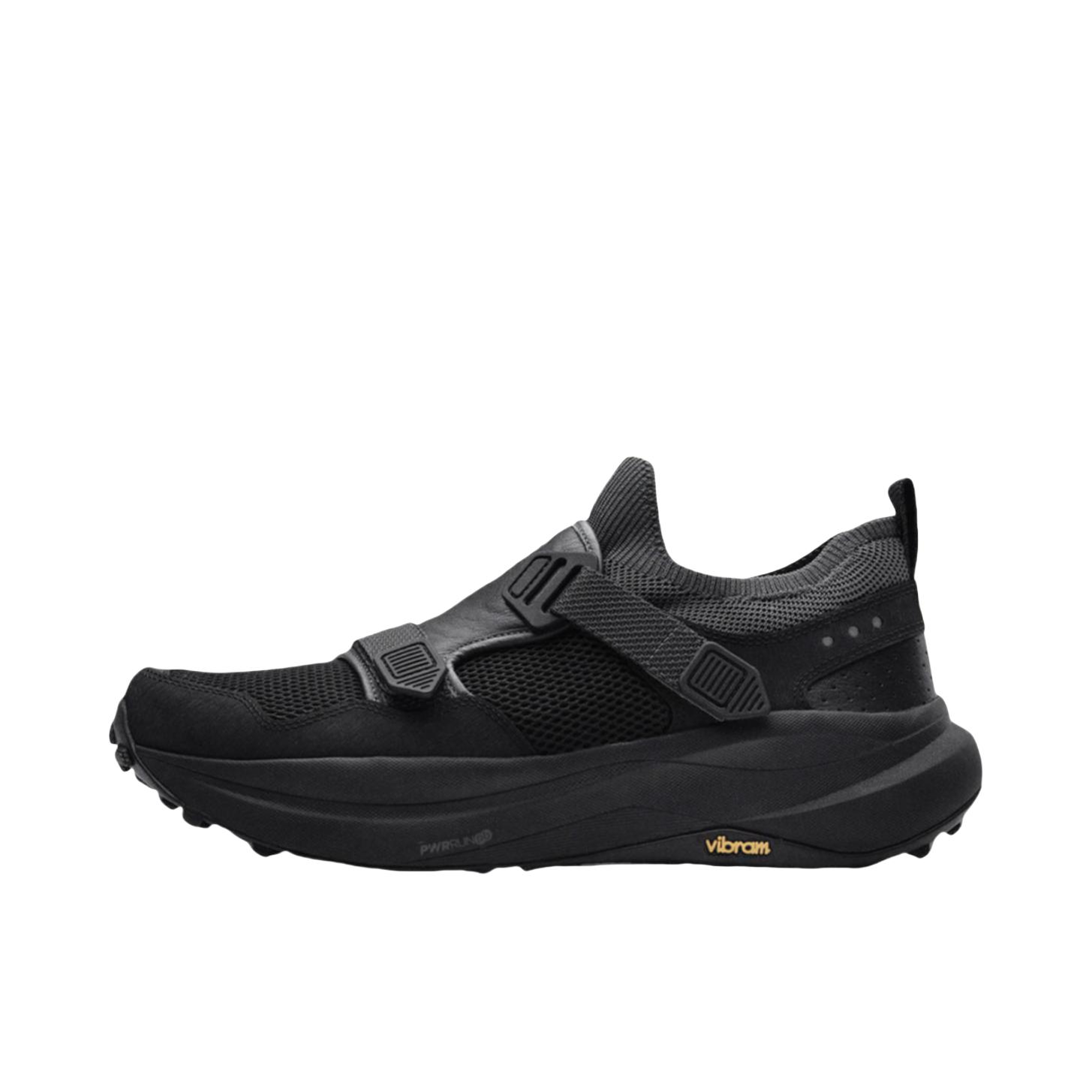 推荐商品：Saucony/索康尼 GRID 皮革 防滑 透气 低帮 跑鞋 ULTRA S联名/黑色