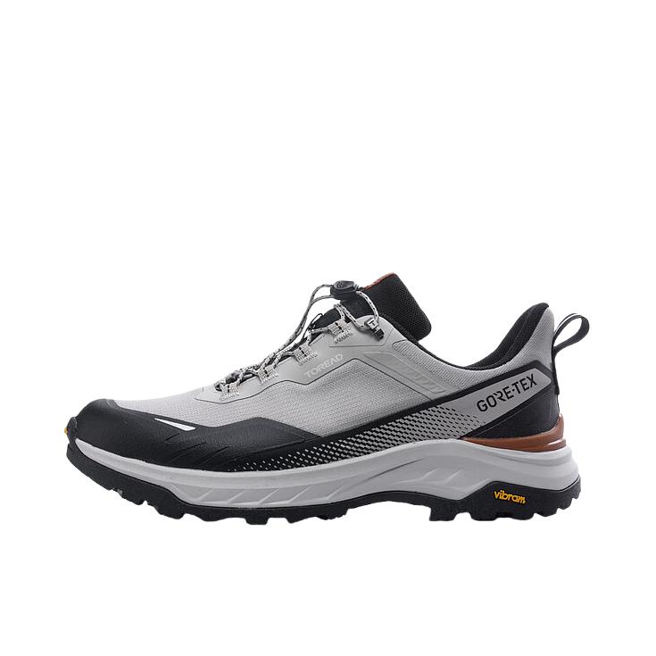 推荐商品：探路者 探岳 GORE-TEX Vibram 户外鞋 登山鞋 秋冬防雨防水防滑透气越野 TFAAAN81268 卡其色/黑色