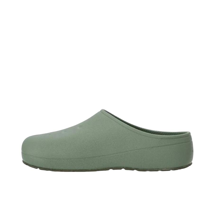 推荐商品：Crocs/卡骆驰 Classic Energy Clog 百搭 包头 防磨 防滑 拖鞋 MOSS联名/绿色