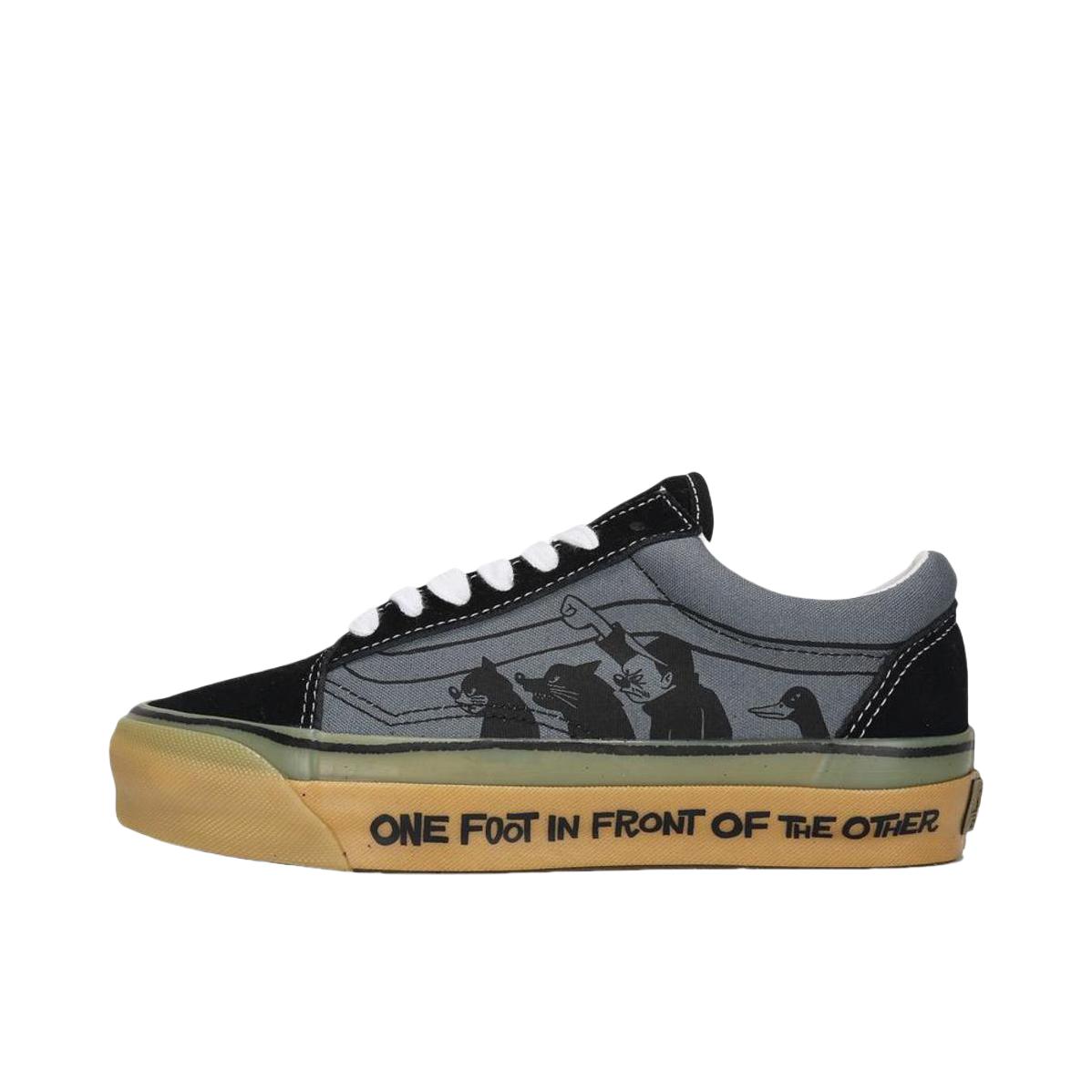 推荐商品：Vans/范斯 Old Skool 滑板鞋 板鞋 轻便防滑复古舒适经典 浅灰色/黑色