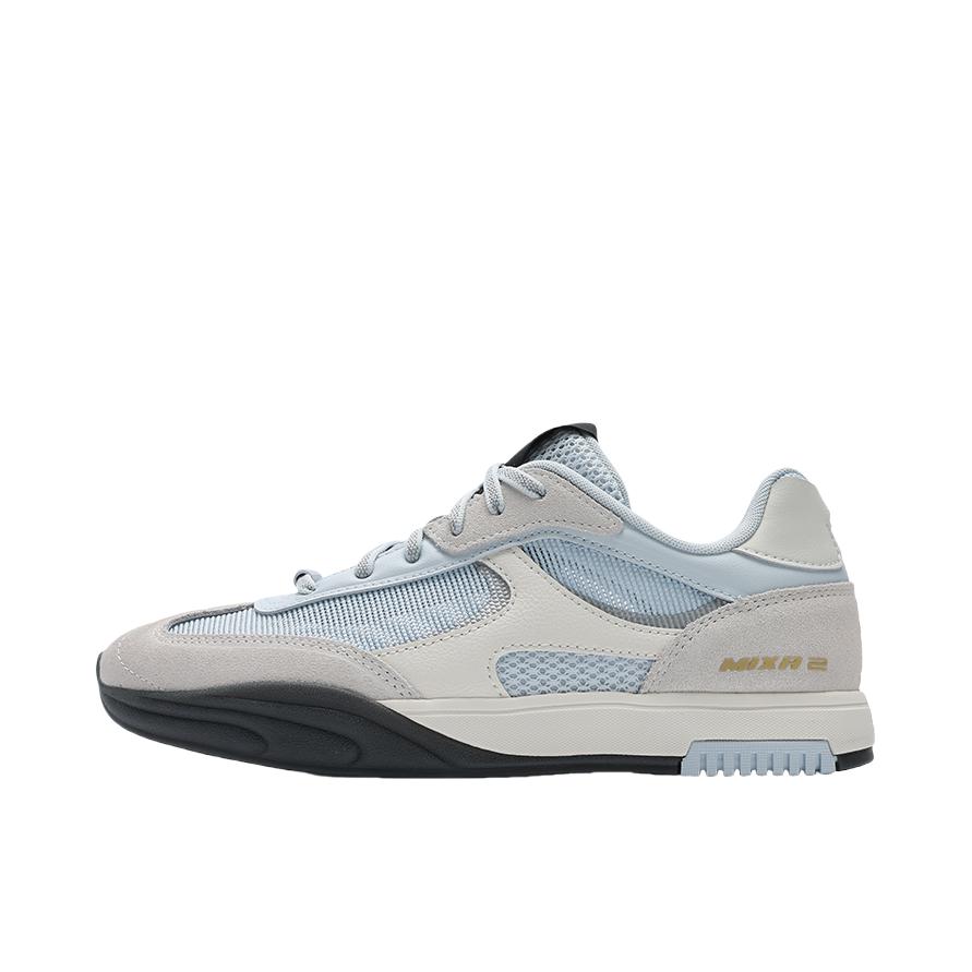 推荐商品：FILA/斐乐 先锋系列 MIXA 2 百搭 休闲 简约 板鞋 女款/幻象蓝/海盐粉