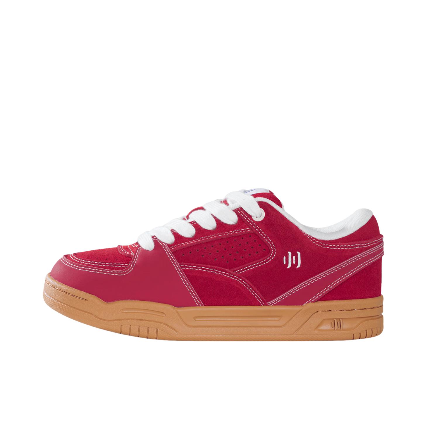 推荐商品：Ollieskate/顽刻 面包鞋 板鞋 防滑耐磨休闲百搭翻毛皮拼接复古运动时尚校园风国潮 BOL21001 红色