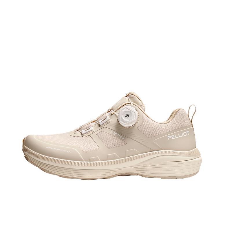 推荐商品：Pelliot/伯希和 UT-精英 Vibram 户外鞋 登山鞋 防滑轻量舒适商务风免系带 女款/浅卡其色