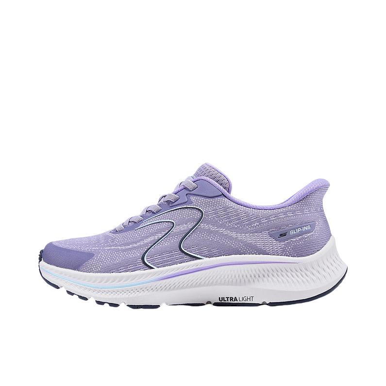 推荐商品：Skechers/斯凯奇 WOMEN'SGO 时尚 百搭 运动休闲鞋 女款/薰衣草色