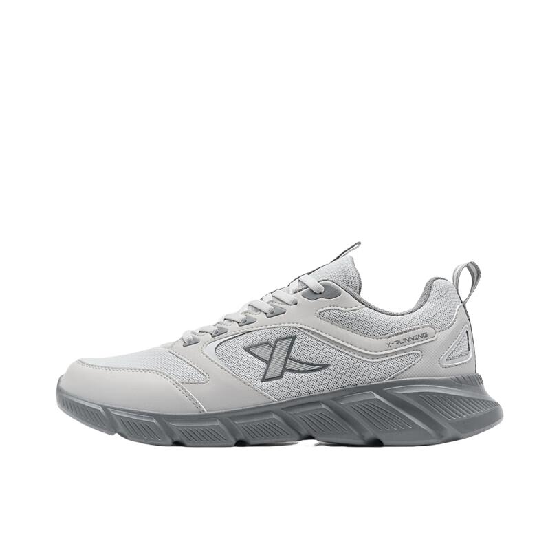 推荐商品：特步 厚底 透气 轻便 网面 软底 减震 防滑 包裹性 防水 慢跑 徒步鞋 回弹 防泼水 轻质 训练 秋冬 轻影 羽逸 氢羽 跑鞋 875219110065 幻影灰/烟灰色