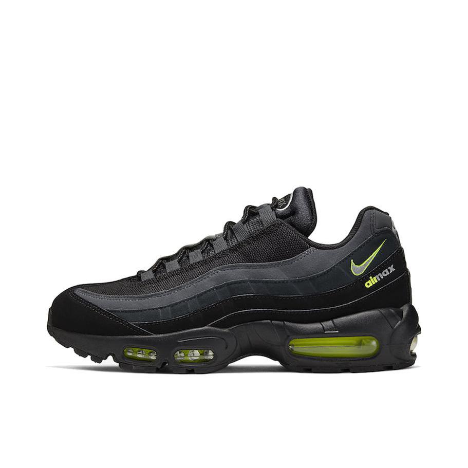 推荐商品：Nike Air Max 95 跑鞋 潮流时尚复古百搭防滑耐磨舒适透气防水气垫织物支撑低帮缓震贴合耐用圆头 Black/Green 黑色/绿色