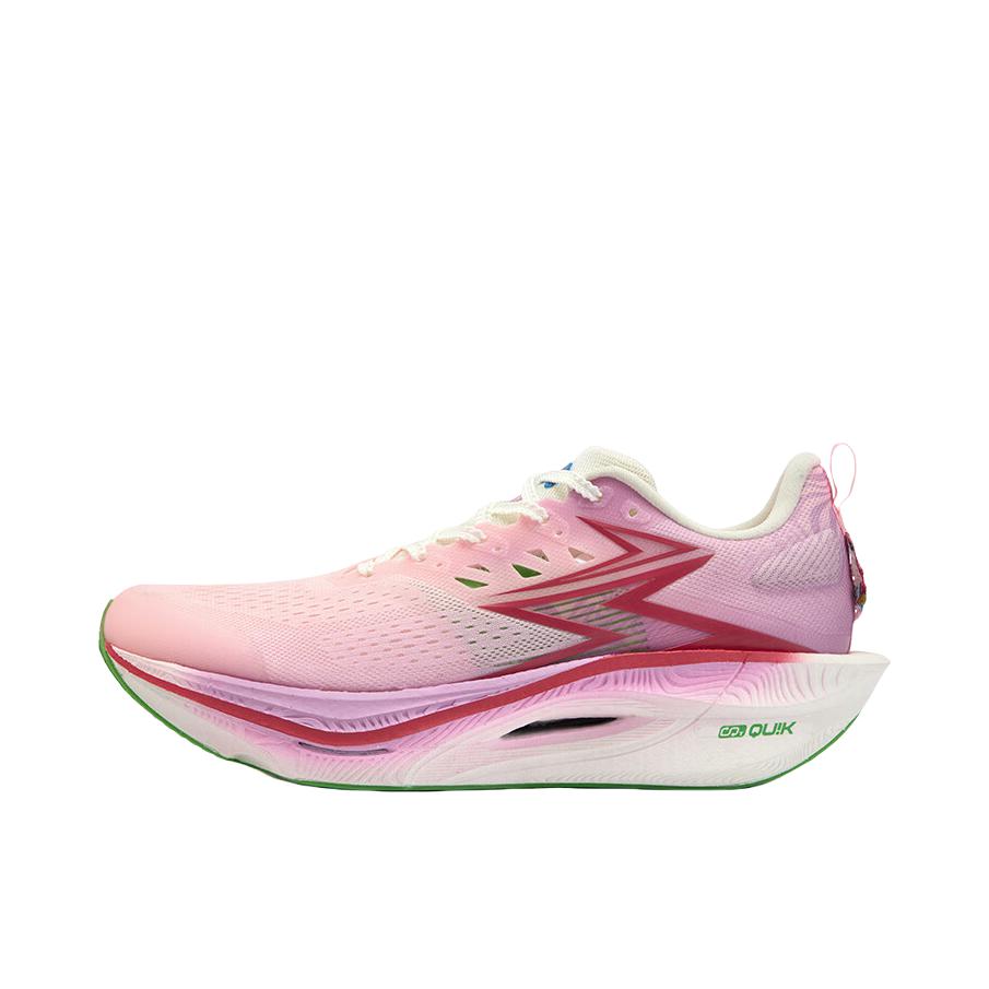 推荐商品：361度 飞燃3.0 ET 跑鞋 马拉松回弹减震体测训练田径长跑 小猪佩奇