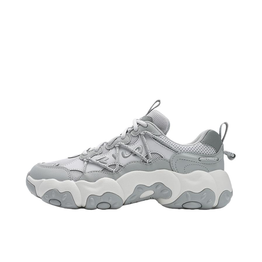 推荐商品：FILA/斐乐 猫爪6代 老爹鞋 低帮休闲时尚生活 女款/雨雾灰/水滴灰
