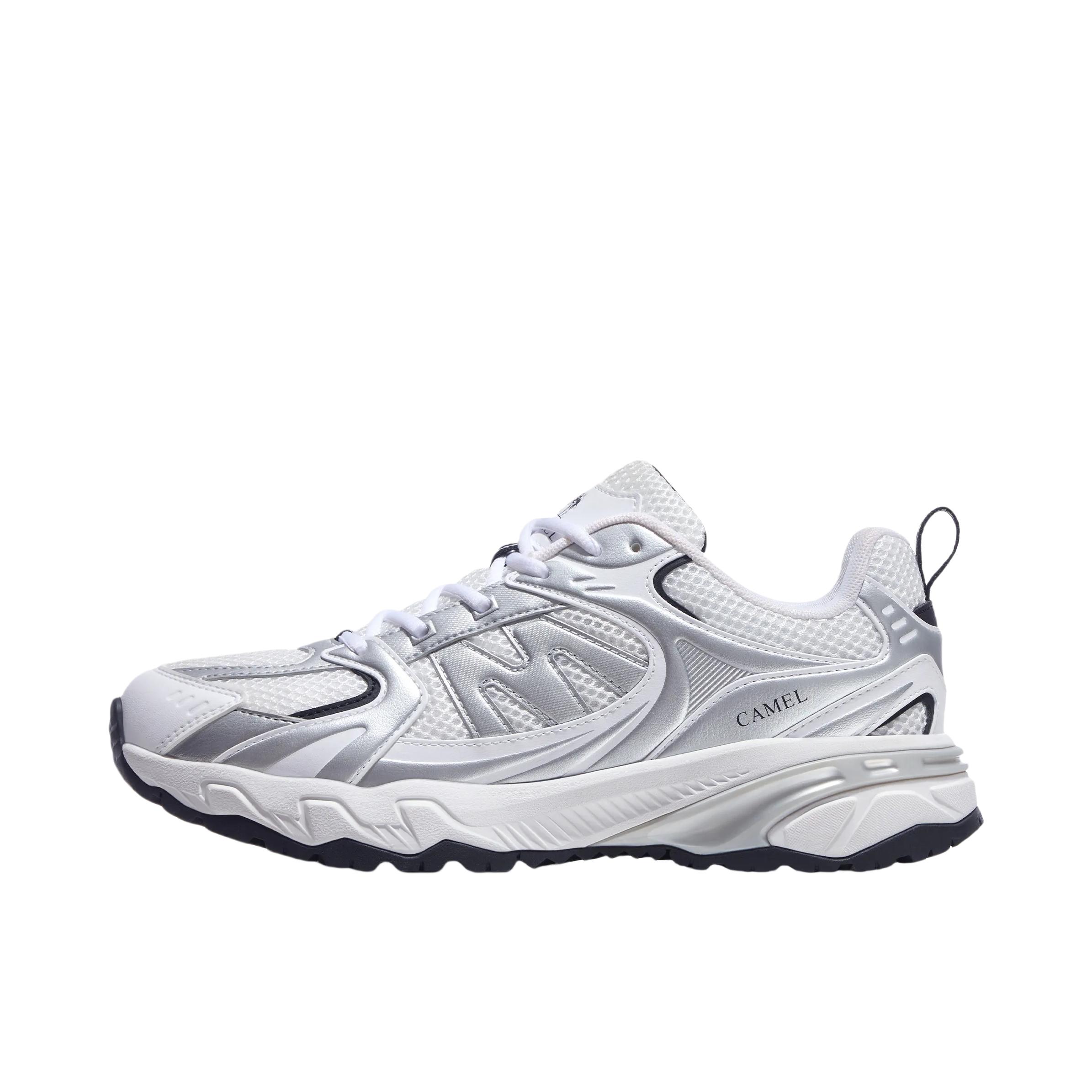 推荐商品：骆驼 盘龙2.0 透气 网面 徒步 潮流 运动风 脏脏鞋 登山鞋 户外鞋 女款/白色/黑色