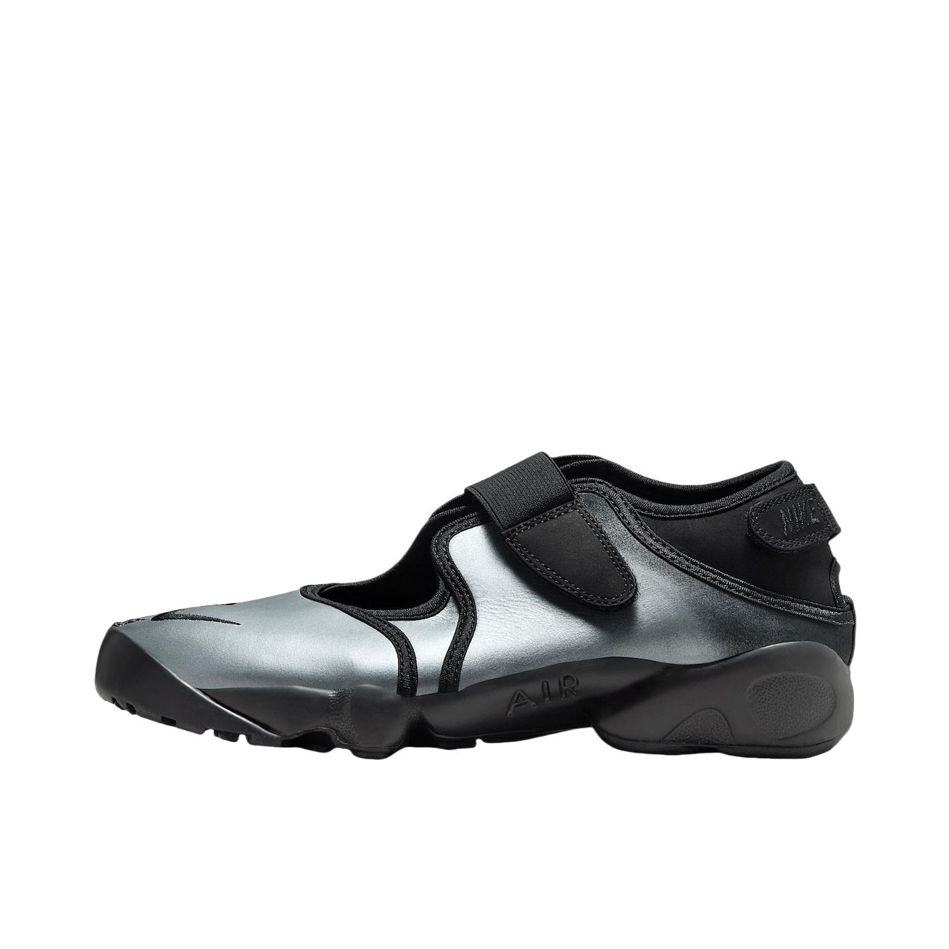 推荐商品：Nike Air Rift 分趾 防滑耐磨 缓震回弹 网面透气 舒适轻便 沙滩 魔术贴 百搭 运动休闲鞋 液态金属银