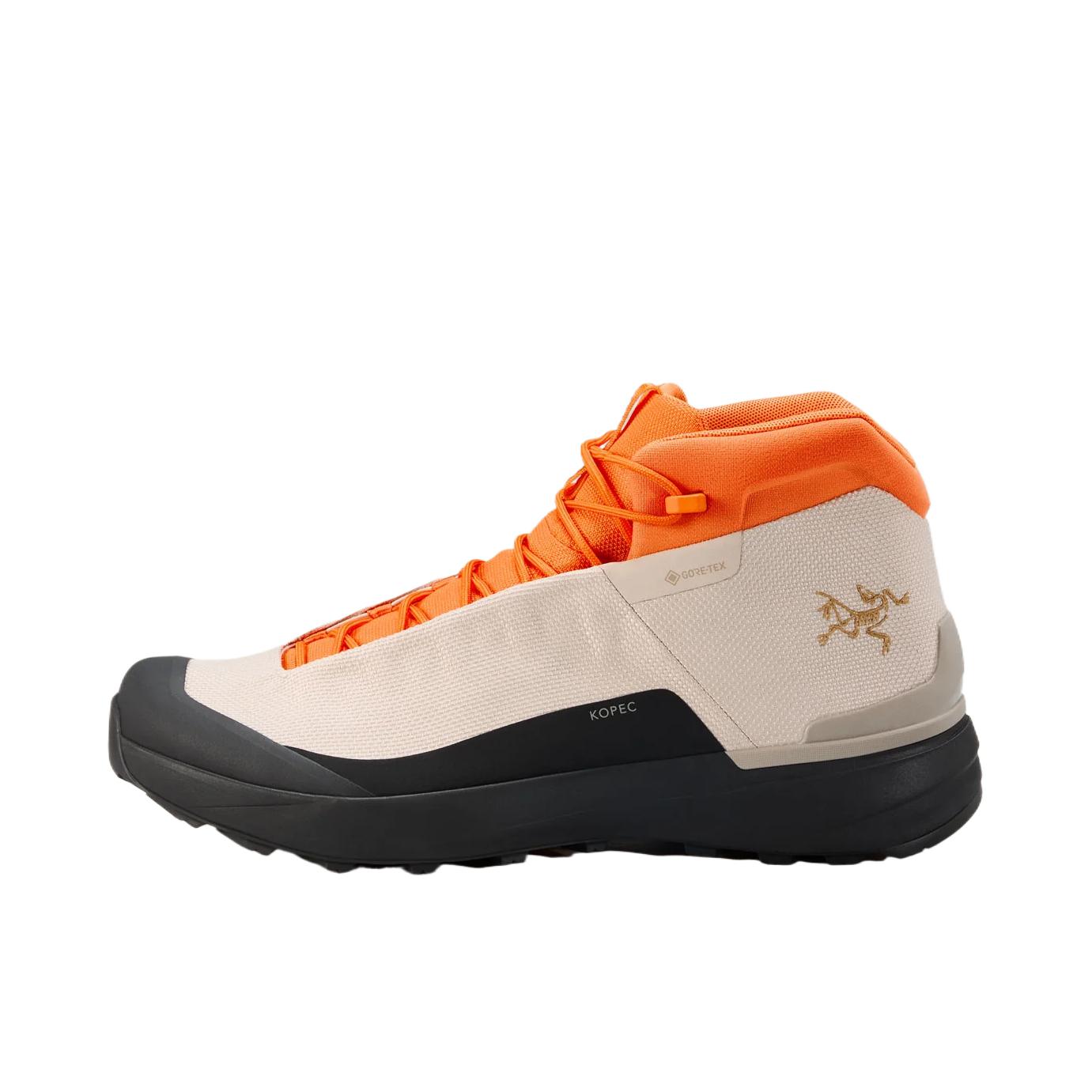推荐商品：Arc'teryx/始祖鸟  Kopec Mid GTX  舒适透气 防滑耐磨 百搭时尚  户外鞋 符文黑色