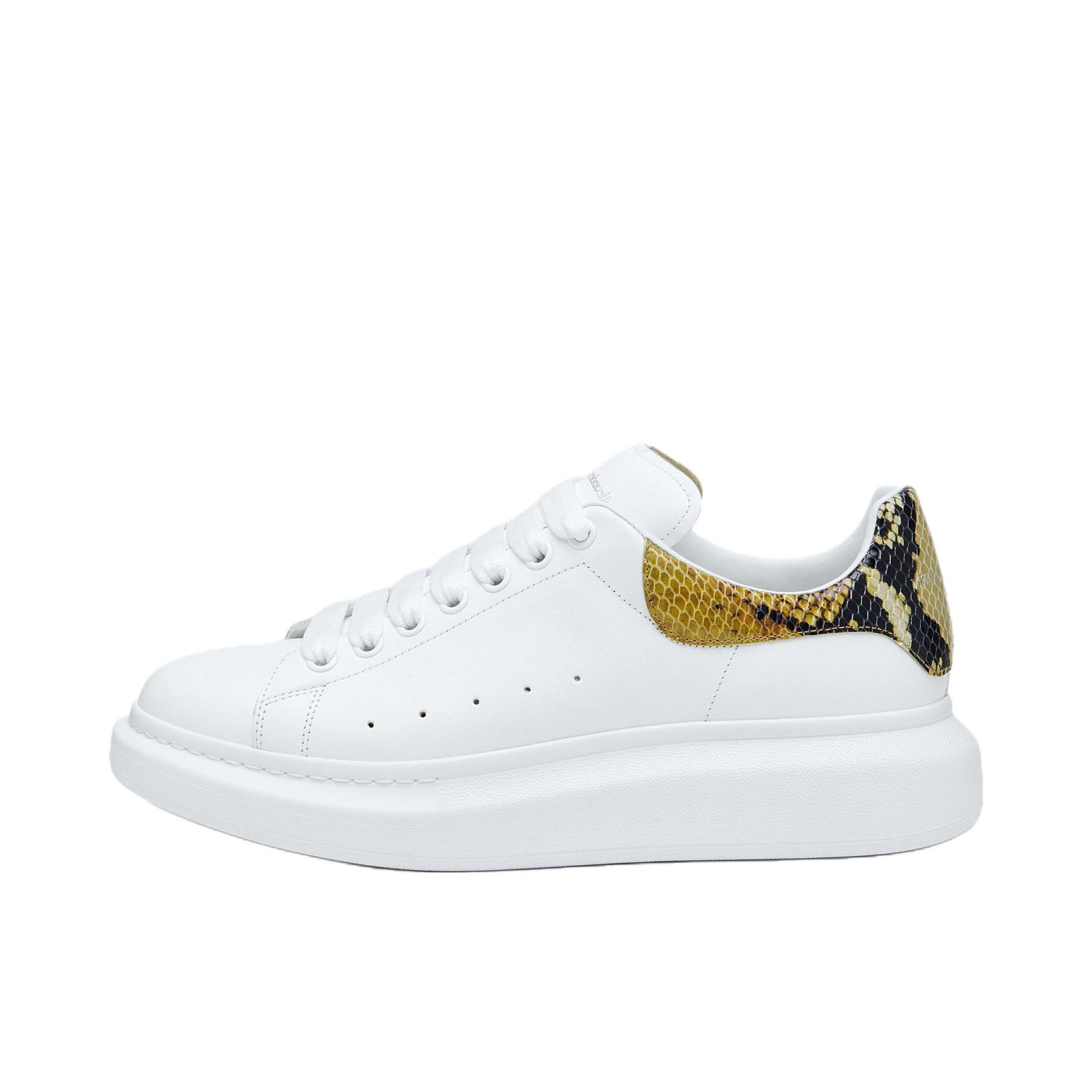 推荐商品：Alexander McQueen/亚历山大麦昆 舒适 耐磨 圆头 皮革 增高 防水 厚底鞋 运动休闲鞋 白色 /蟒纹
