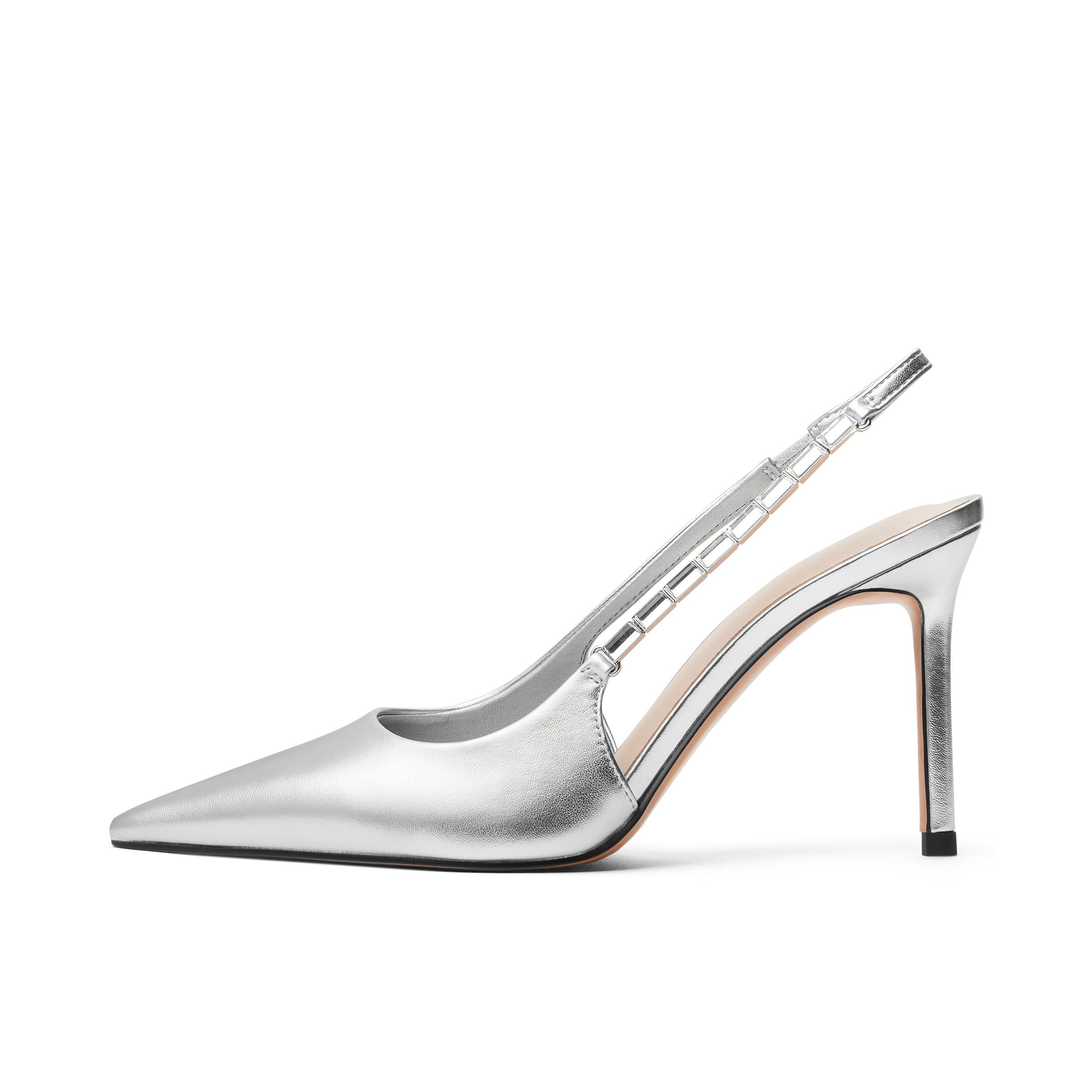 推荐商品：CHARLES&KEITH 婚礼系列 高跟鞋 细高跟链条尖头细跟织物晚宴年会新娘合成革一字带 银色/黑色
