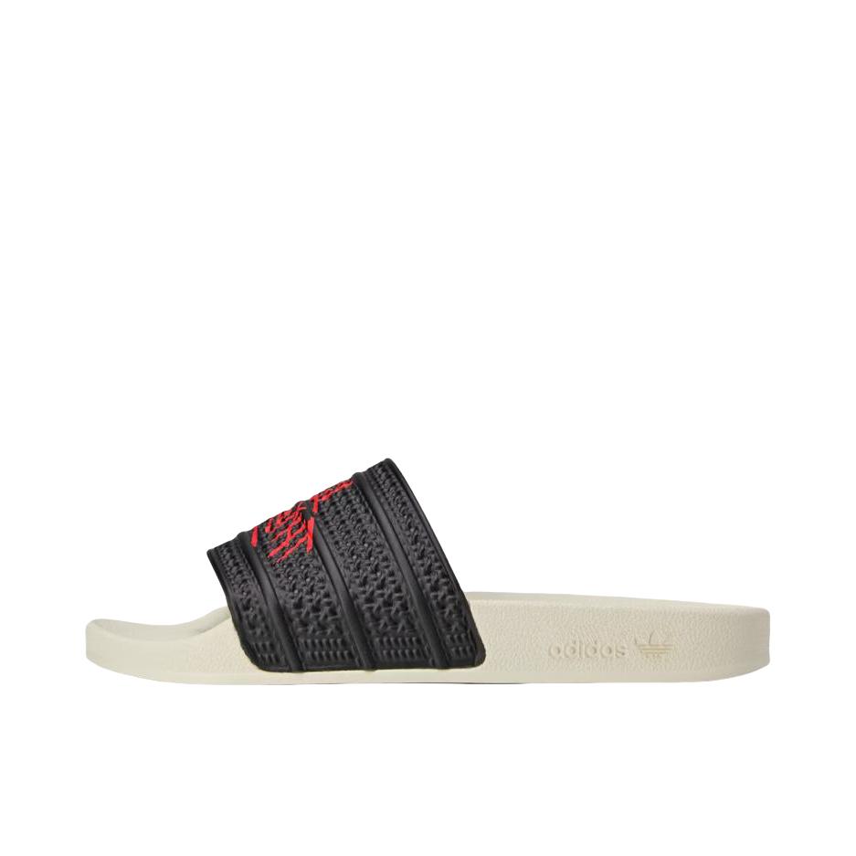 推荐商品：adidas Originals Adilette 一字 潮流时尚 轻便透气 防滑 沙滩 拖鞋 100 Thieves联名/黑色/红色