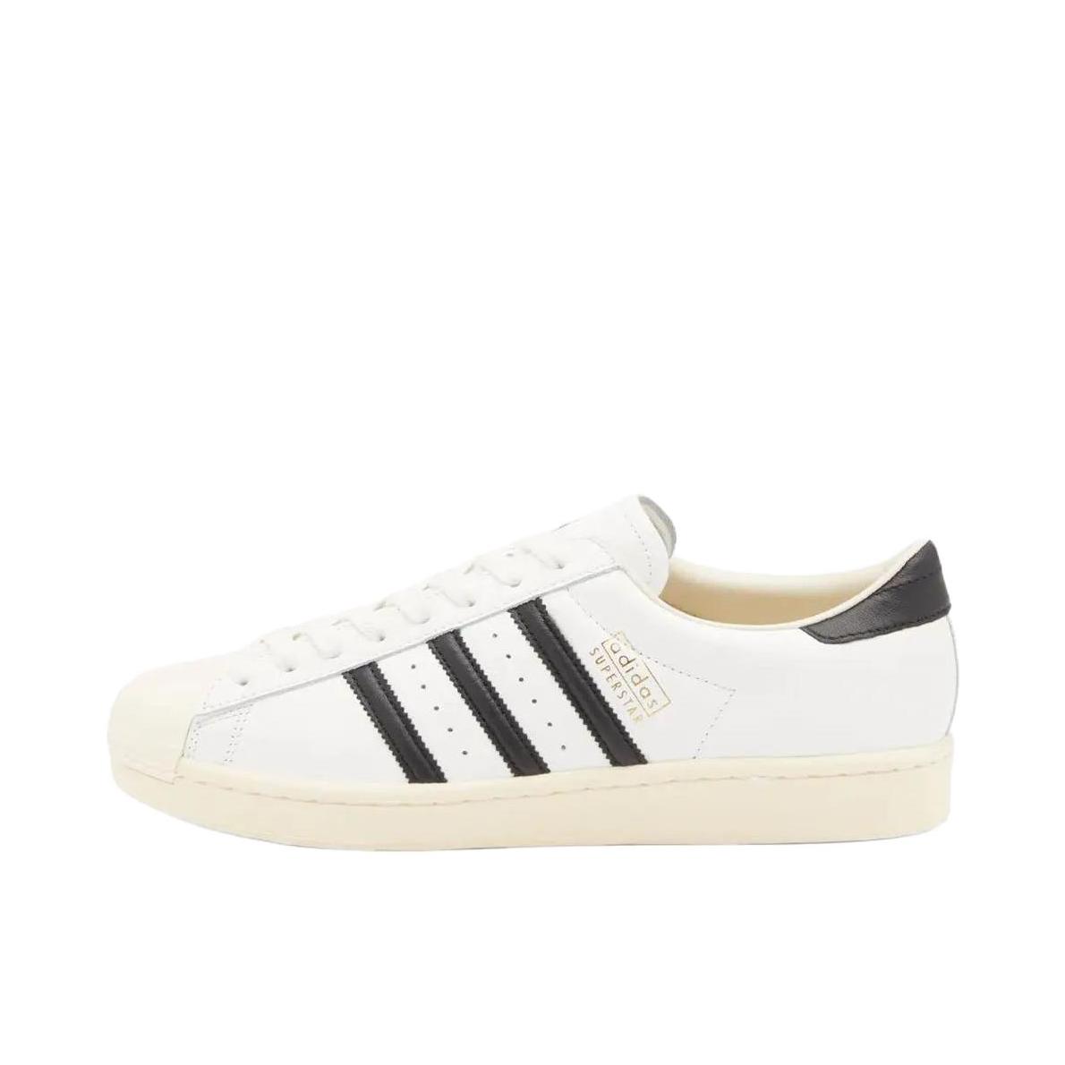 推荐商品：【宋雨琦同款】 adidas Originals Superstar 板鞋 轻便贝壳头薄底舒适百搭耐磨复古 乳白色/黑色