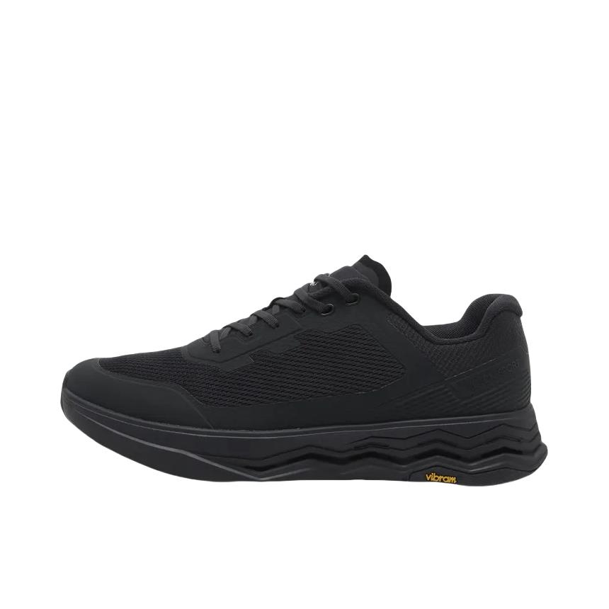 推荐商品：KOLON SPORT/可隆 运动休闲鞋 通勤轻量抓地户外 LUFC5MT402 黑色