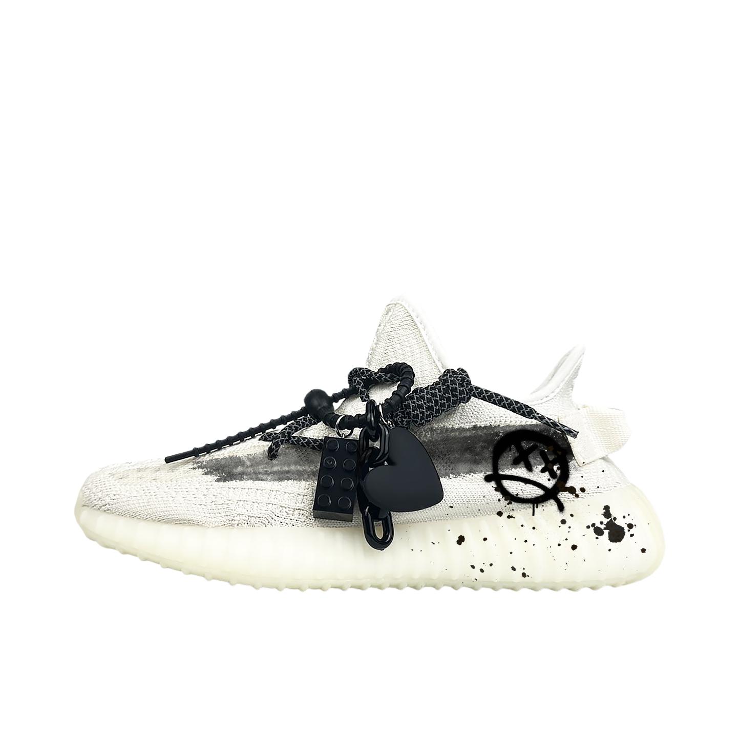 推荐商品：【定制球鞋】adidas originals Yeezy Boost 350 V2 防滑耐磨 舒适减震 轻便透气 织物 防水 百搭 运动休闲鞋 夜幕 