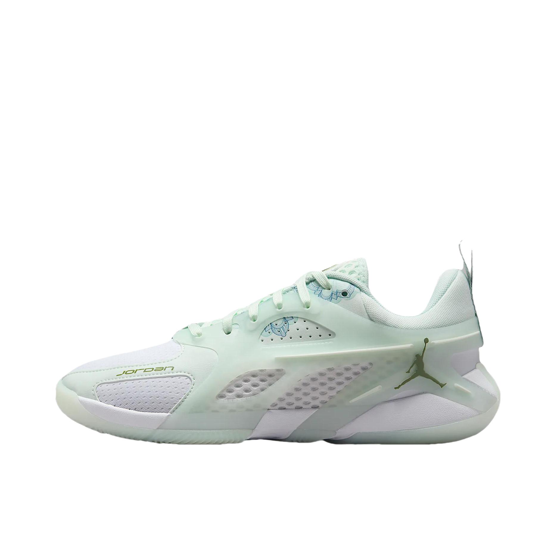 推荐商品：Jordan Heir 1.0 篮球鞋 防滑耐磨舒适缓震轻便透气抗扭FZ2473 女款/白色/淡绿色/油绿色