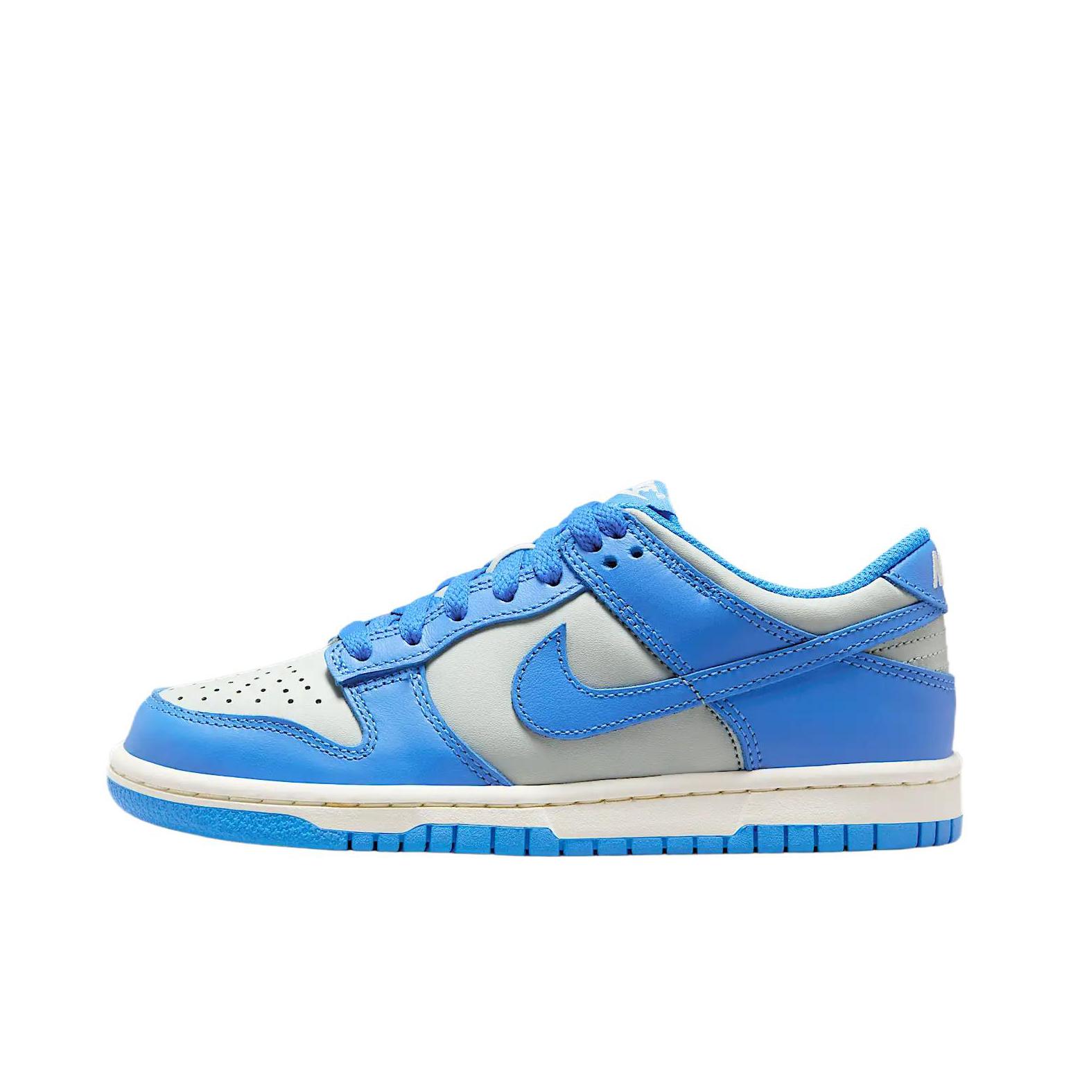 推荐商品：Nike Dunk 板鞋 经典复古百搭 大童/浅蓝色