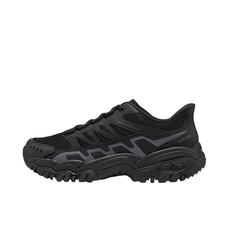 推荐商品：Skechers/斯凯奇 游山 老爹鞋 跑鞋 户外休闲鞋 防滑舒适透气耐磨闪穿 全黑色