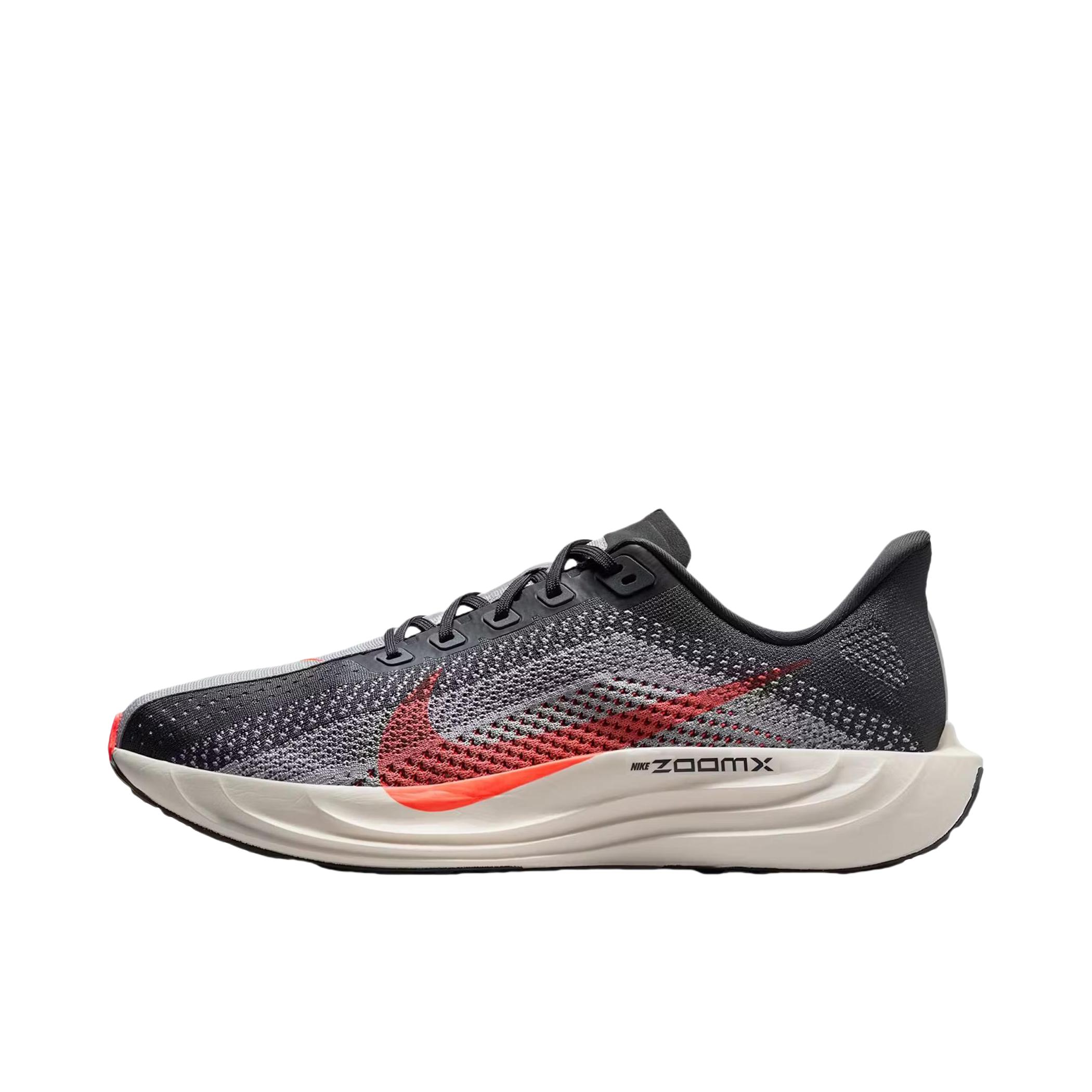 推荐商品：Nike Pegasus Plus 超级飞马 跑鞋 透气耐磨回弹织物支撑减震训练竞速贴合 浅烟灰色/亮红色