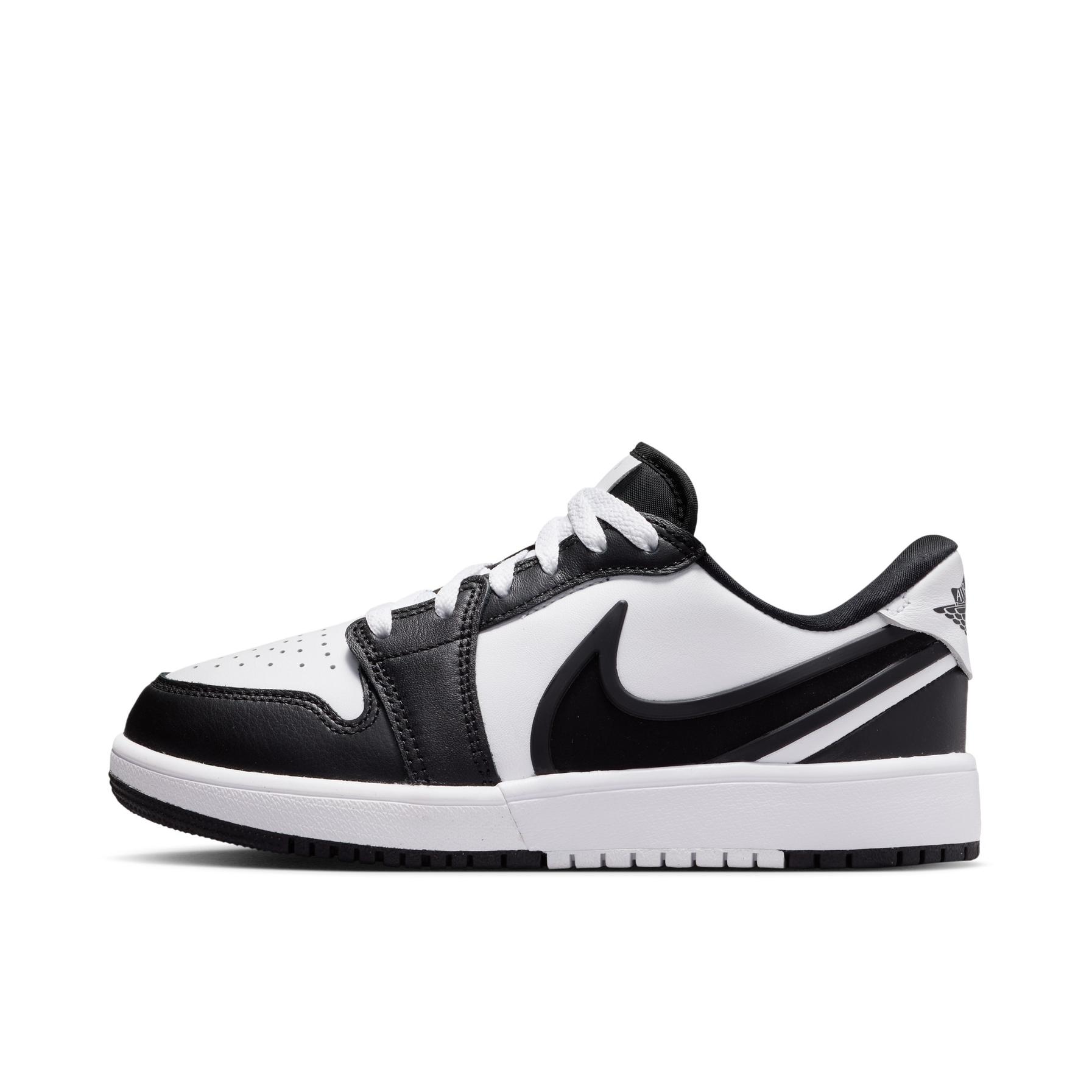 推荐商品：Jordan Air Jordan 1 RM 板鞋 低帮系带时尚耐磨训练复古 大童/亮黑色/白色