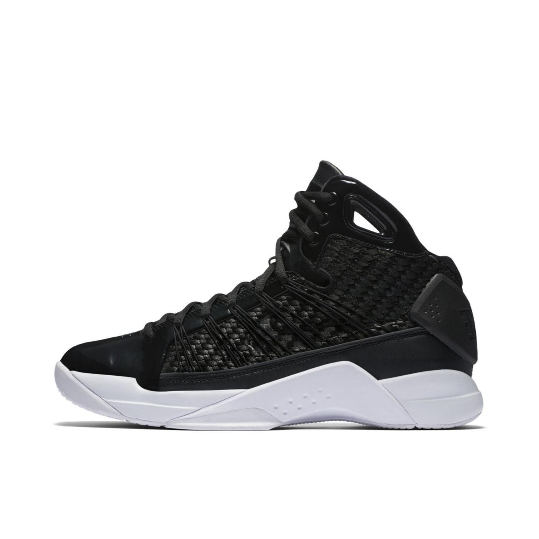推荐商品：Nike Hyperdunk Lux 篮球鞋 实战减震耐磨防滑 Black White 奥利奥