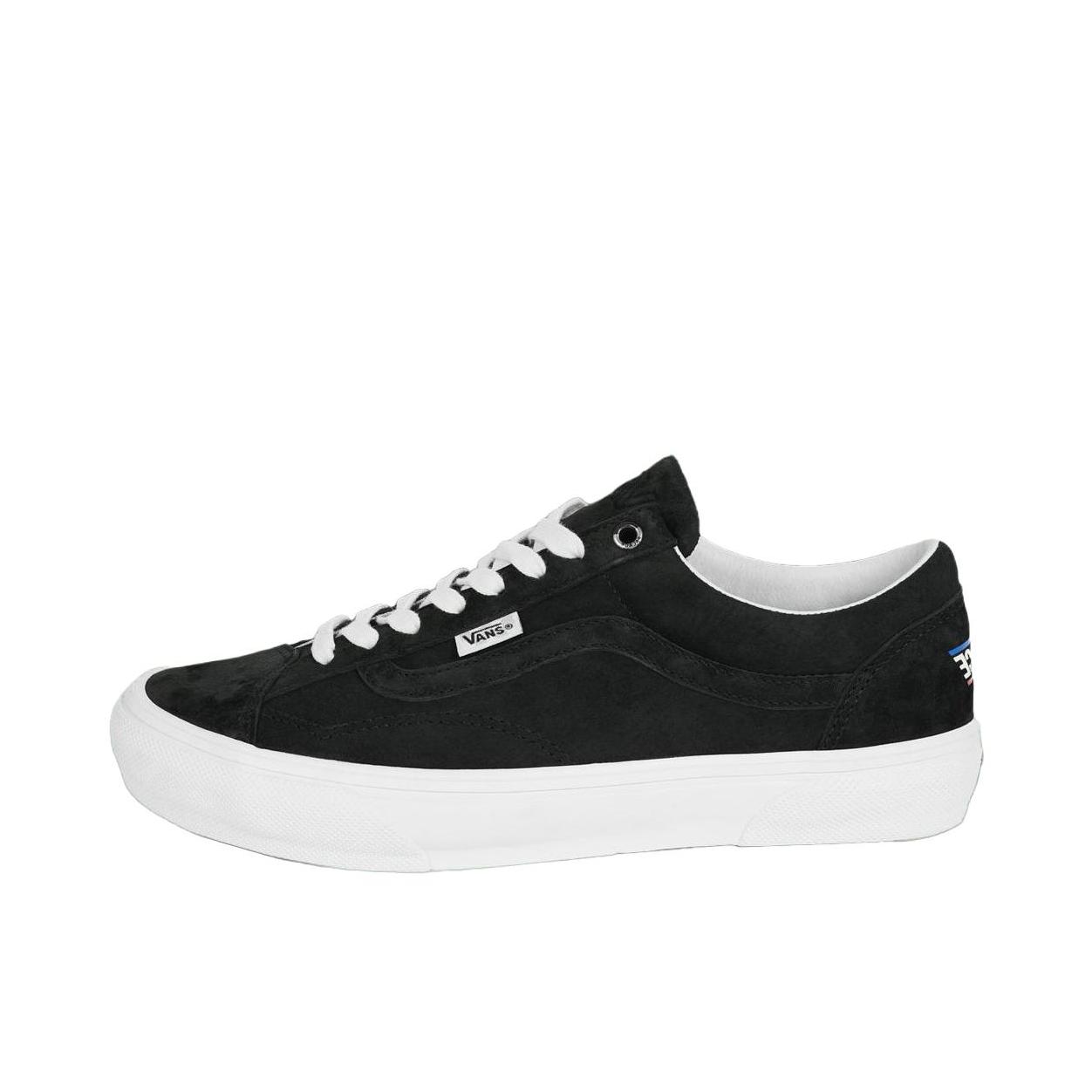 推荐商品：Vans/范斯 Old Skool 36 板鞋 简约复古时尚百搭防滑耐磨舒适减震轻便透气拼接贴合支撑 PALACE联名/黑色