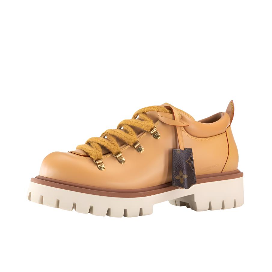推荐商品：Louis Vuitton/路易威登 Remix FW25 运动休闲鞋 圆头系带低帮粗跟 棕色