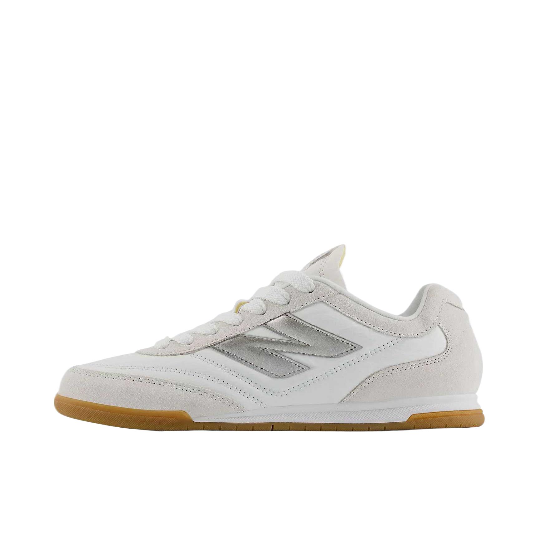 推荐商品：New Balance RC42 薄底 耐磨平底 防滑减震 简约百搭 复古 阿甘鞋 运动休闲鞋 D宽/白色/镜灰色 