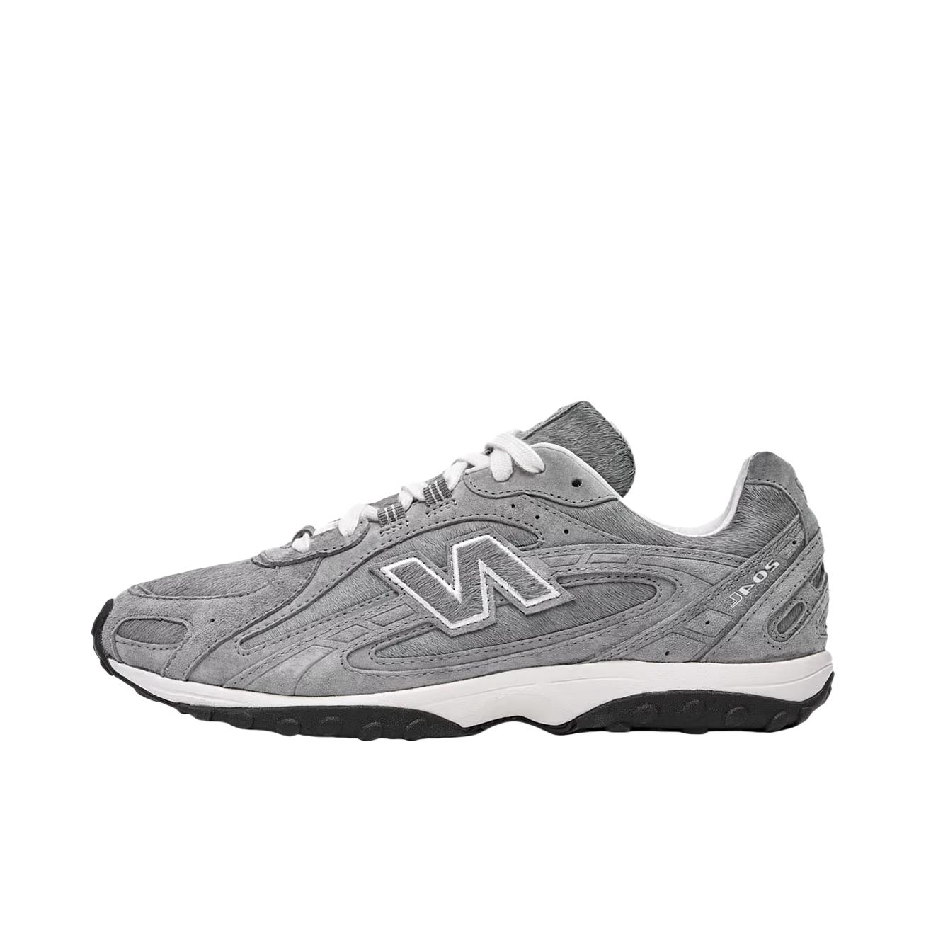 推荐商品：New Balance 204L 德训鞋 运动休闲鞋 系带轻盈薄底芭蕾风 Basketcase联名/灰色