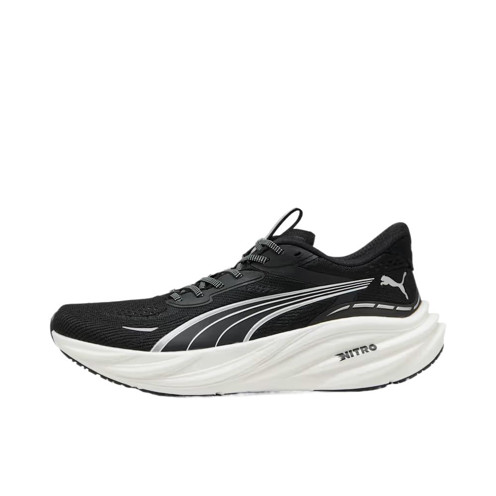 推荐商品：Puma/彪马 Magnify Nitro 2 防滑耐磨 舒适轻便 减震回弹 百搭复古 跑鞋 黑色/白色