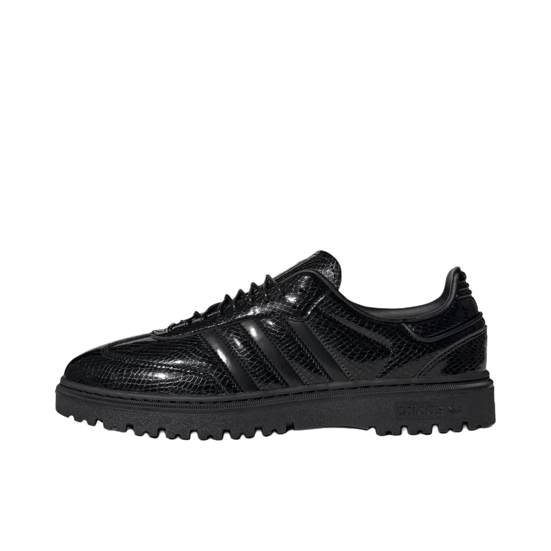 推荐商品：adidas Originals SAMBA WTR 板鞋 运动潮流流行通款复古T头鞋 黑色/金色