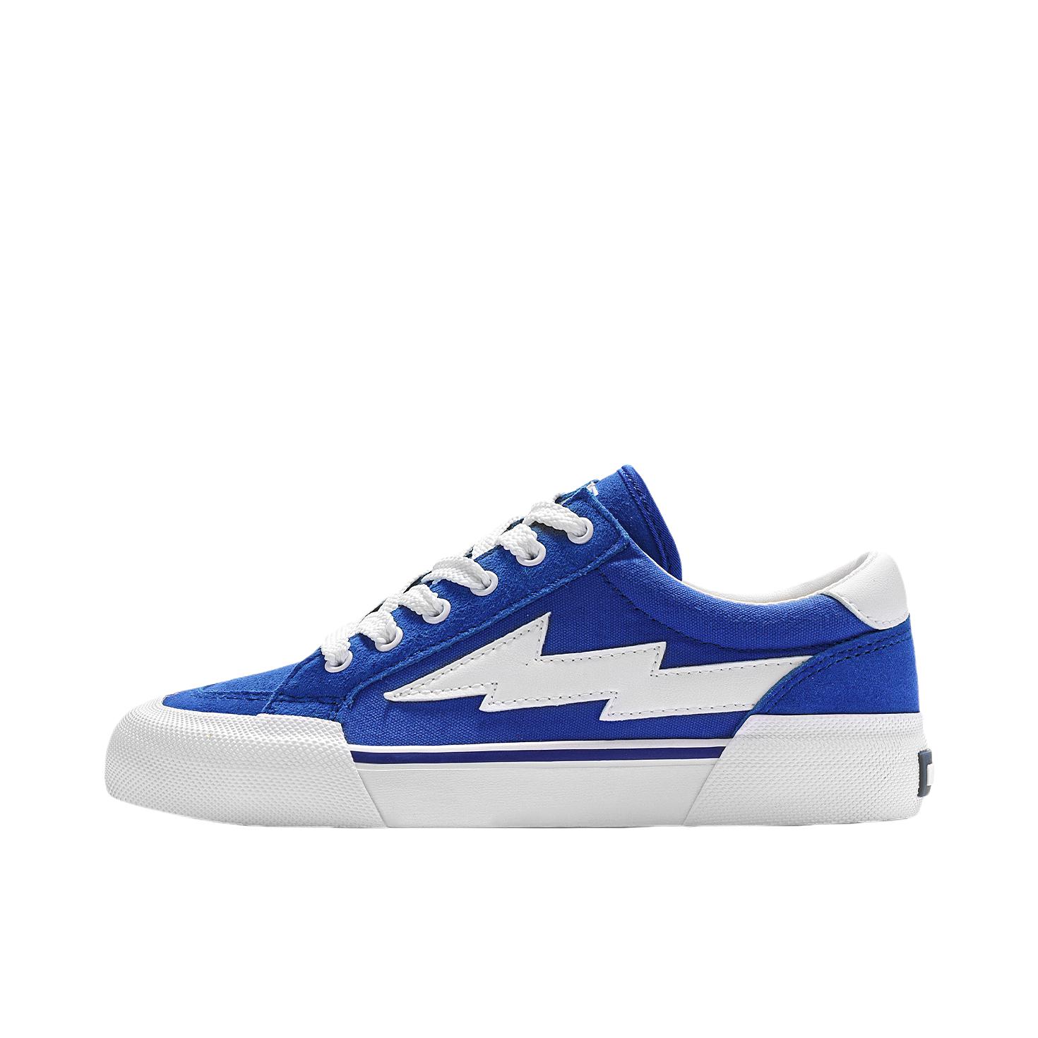 推荐商品：MINISO/名创优品 板鞋 滑板鞋 复仇风暴情侣休闲百搭柔软防滑 MCYP240158U 白色/蓝色