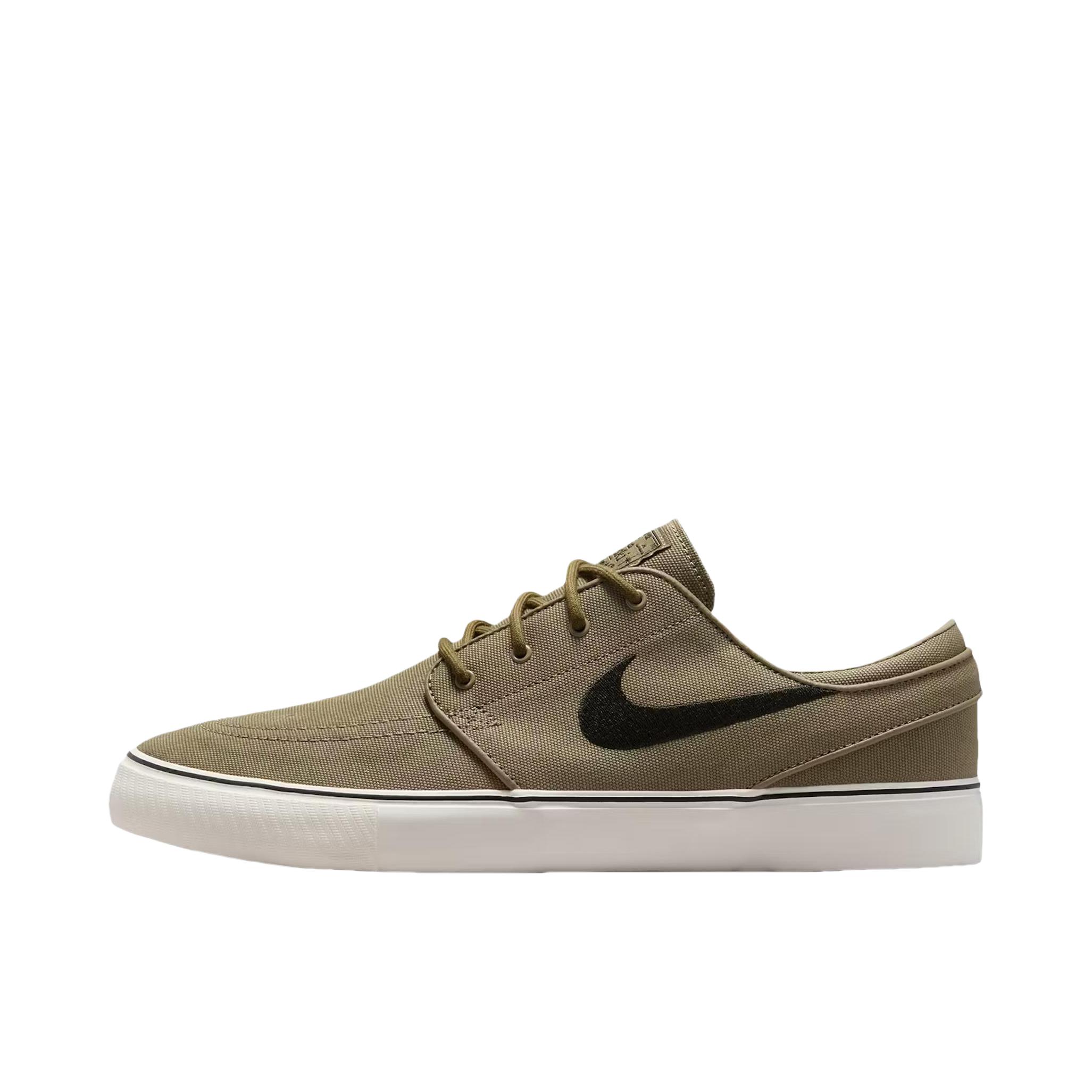推荐商品：Nike SB Zoom Janoski OG+ 滑板鞋 板鞋 缓震舒适轻便防滑耐磨胶底复古时尚潮流 棕色/黑色