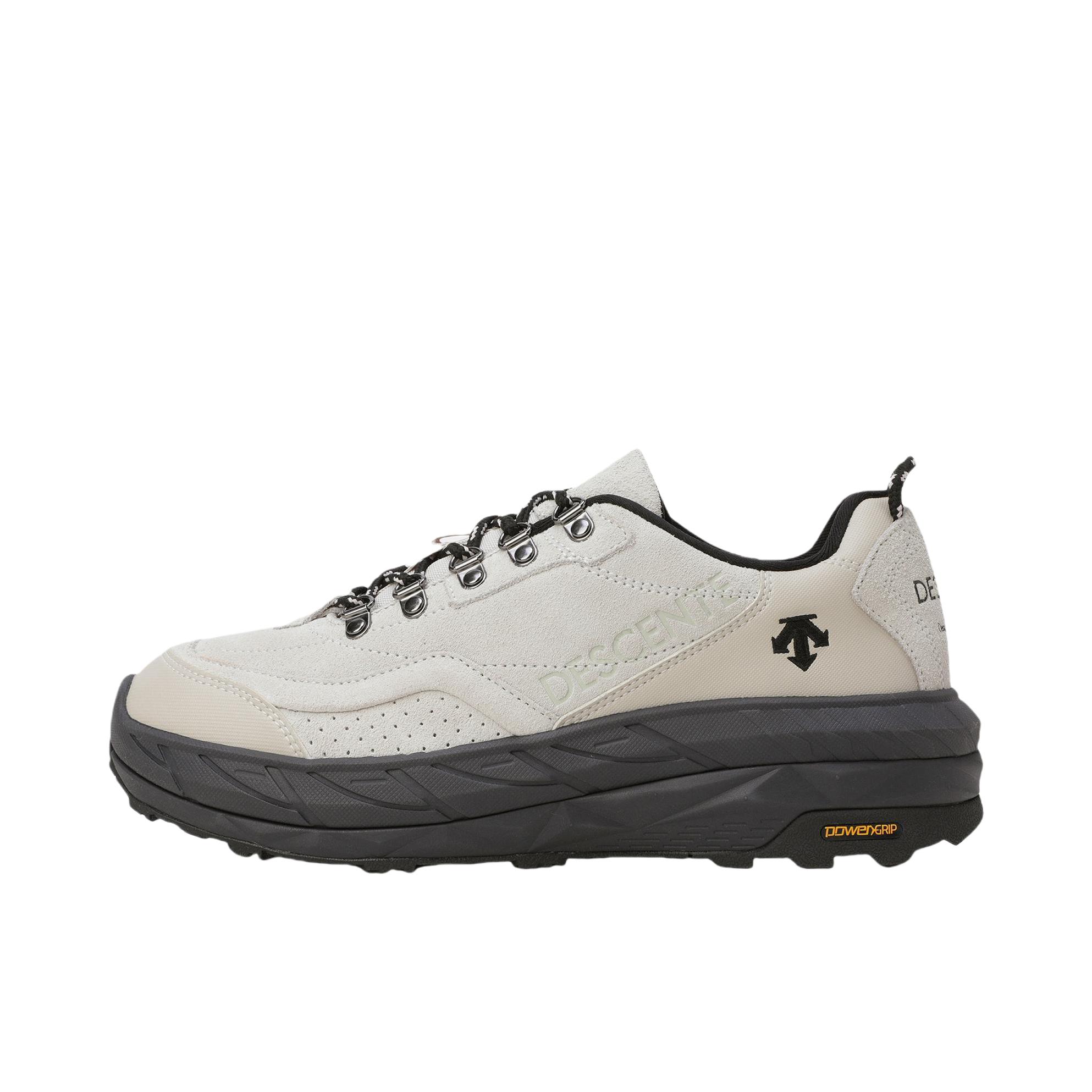推荐商品：DESCENTE/迪桑特 减震 耐磨 运动休闲鞋 SO423LBTO3 米白色/黑色 