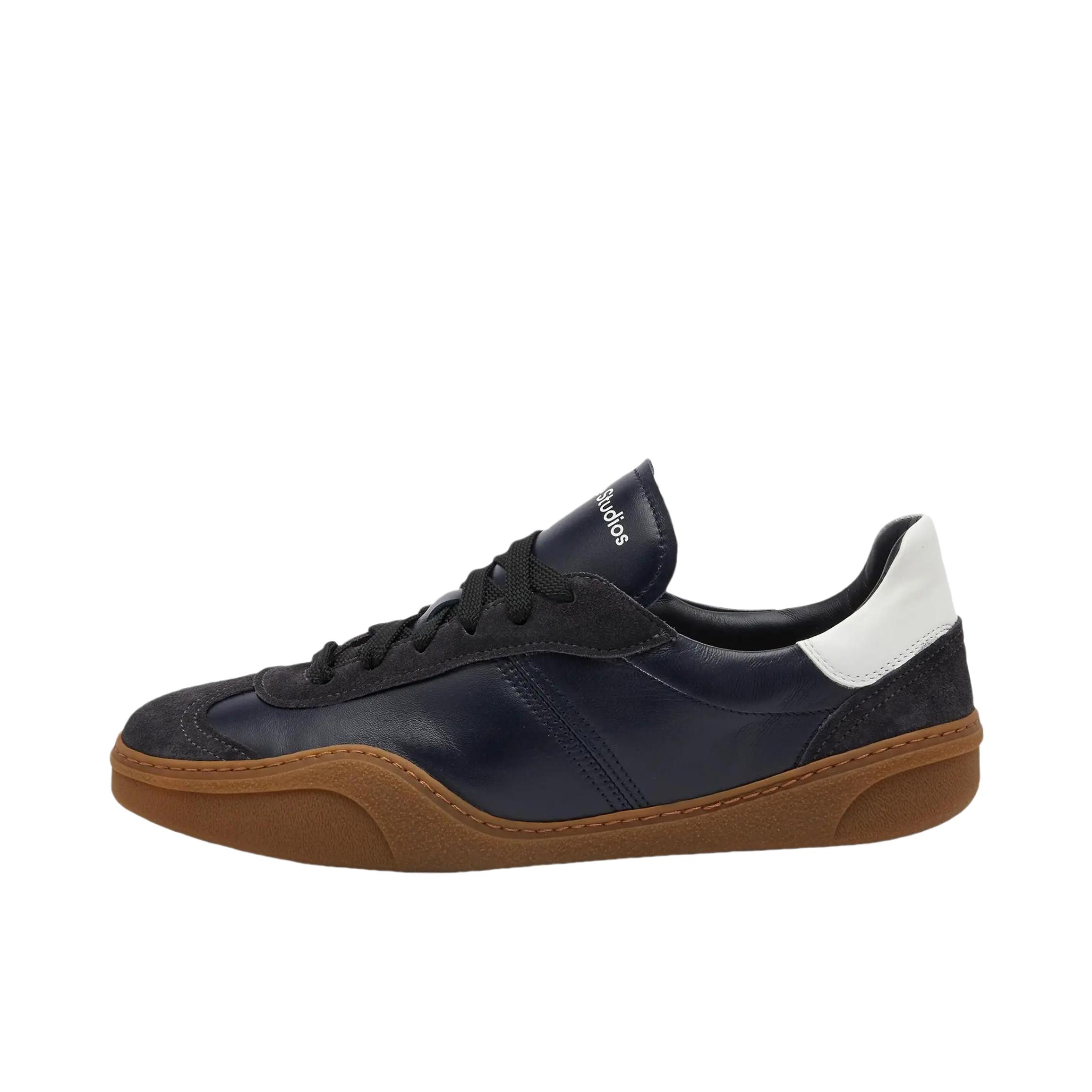 推荐商品：Acne Studios 皮革 低帮 圆头 厚底 运动休闲鞋 BD0319-AO0 煤灰色