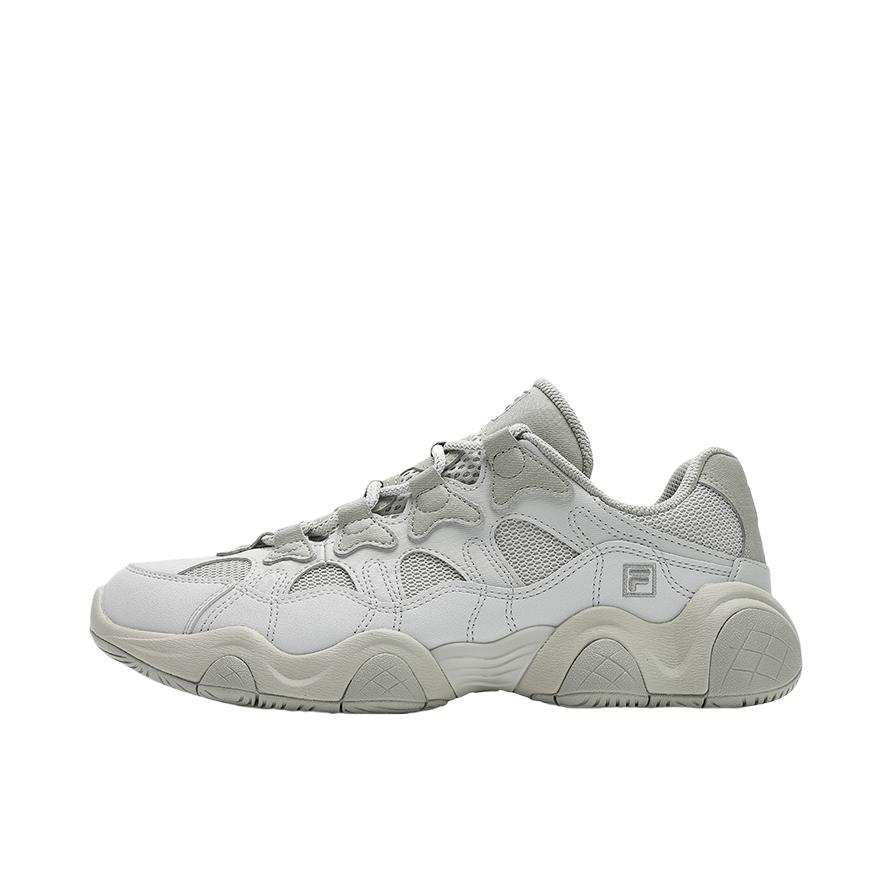 推荐商品：FILA/斐乐 JAGGER 老爹鞋 复古休闲低帮 雾珠灰/桦树银