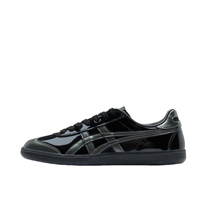 推荐商品：Onitsuka Tiger Tokuten 德训鞋 板鞋 防滑耐磨舒适减震织物复古百搭一脚蹬 正黑色/灰色