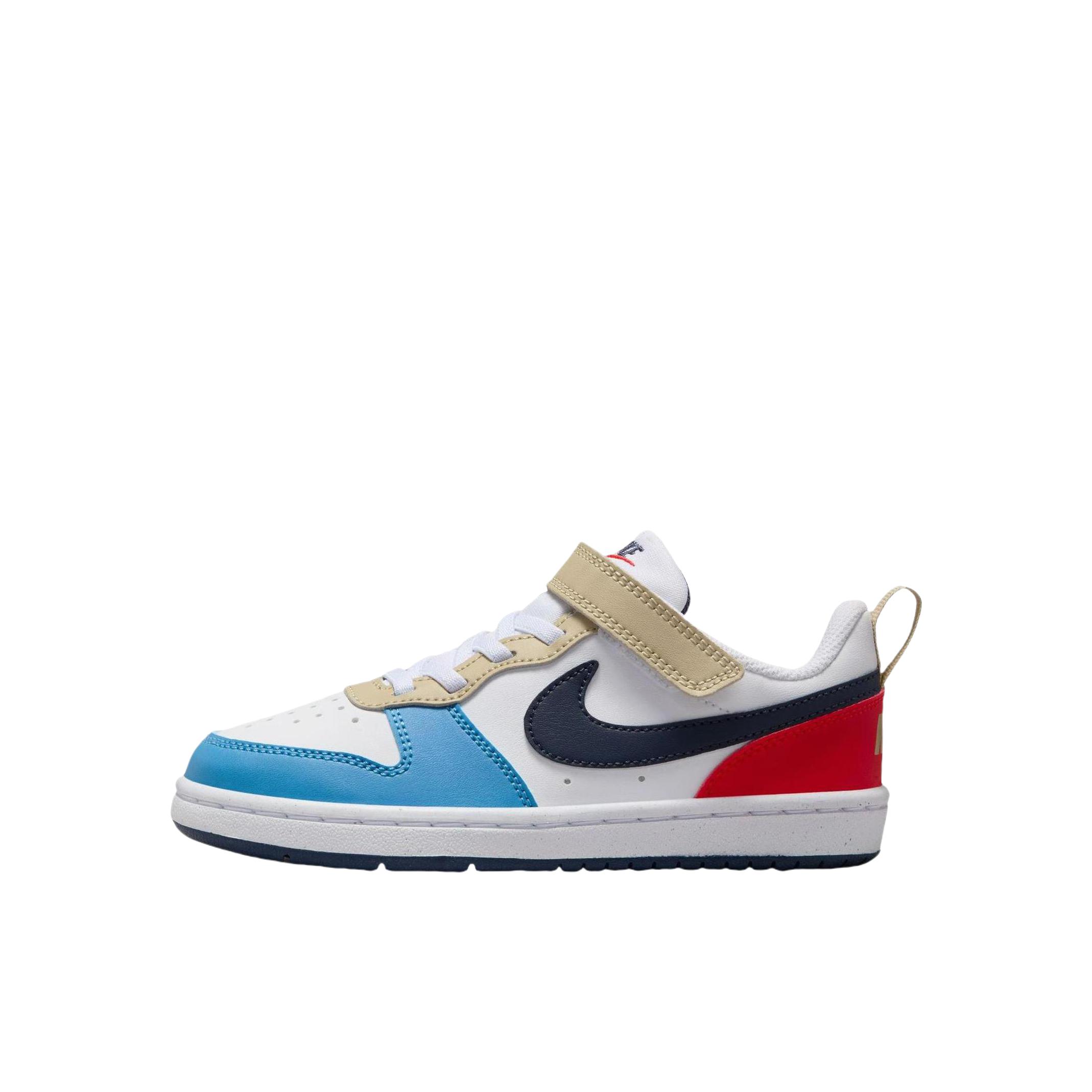 推荐商品：Nike  Court Borough  时尚潮流 舒适轻便 休闲耐磨  板鞋 儿童 小童/白色/蓝色