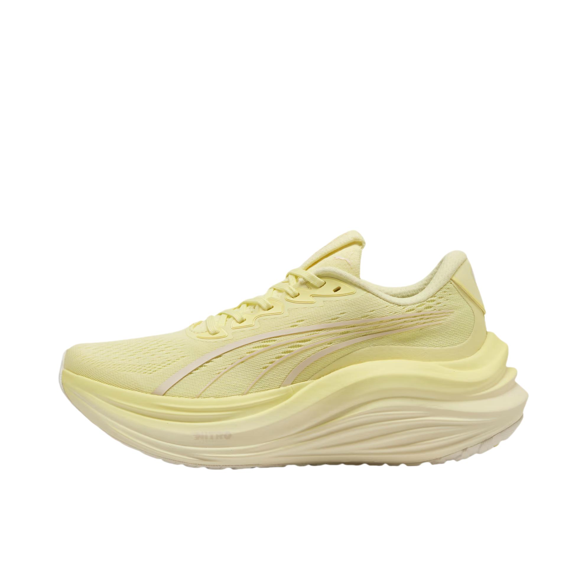 推荐商品：Puma/彪马 MagMax NITRO 柔软 防滑 低帮 系带 跑鞋 黄色