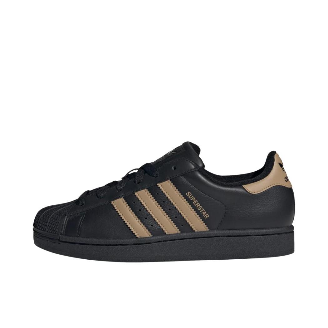 推荐商品：【宋雨琦同款】 adidas Originals Superstar 板鞋 轻便贝壳头薄底舒适百搭耐磨复古 女款/黑色/褐色