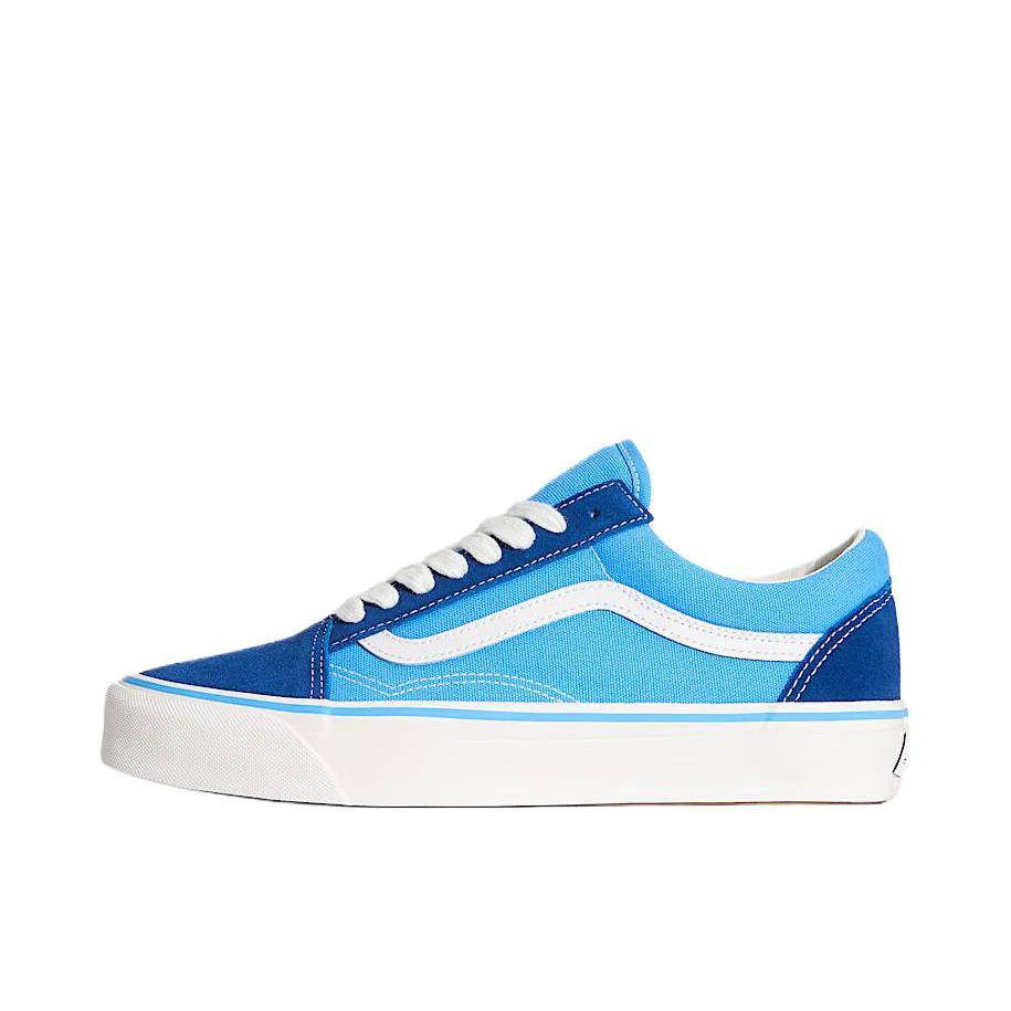 推荐商品：Vans/范斯 Premium Old Skool 板鞋 复古百搭时尚潮流防滑耐磨舒适低帮贴合 湖蓝色