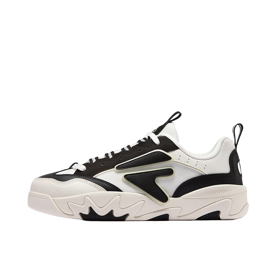 推荐商品：FILA/斐乐 Nollie II 豚跃 板鞋 百搭厚底低帮圆头 奶白色/黑色