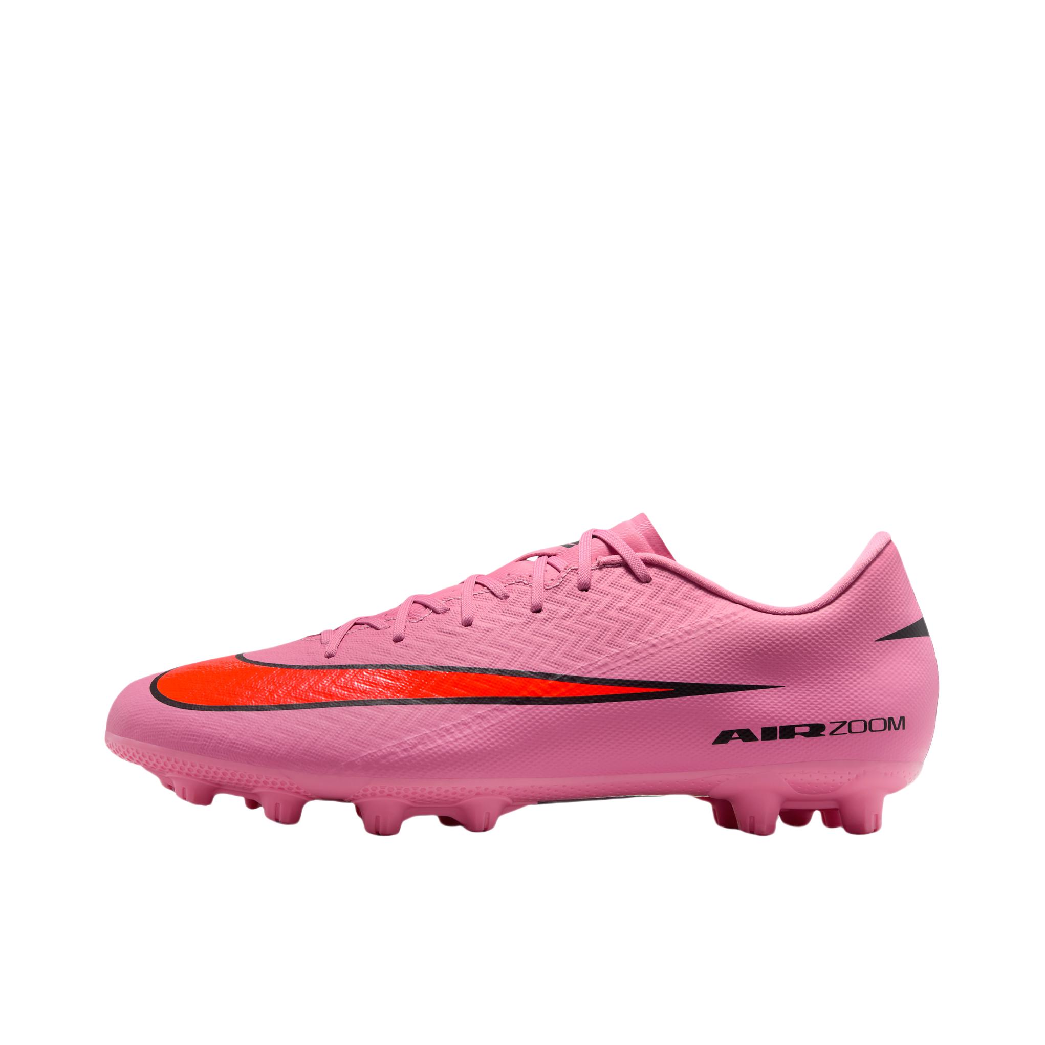 推荐商品：Nike Mercurial Vapor 16 Academy HG 中端 胶质短钉 坚硬人工草场 防滑耐磨 足球鞋 神秘火烈鸟红/黑色/鲜橙红
