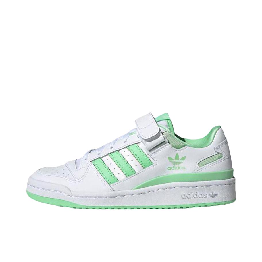 推荐商品：adidas Originals Forum 板鞋 轻便复古防滑时尚魔术贴篮球风薄底包裹性 浅绿色/白色/白绿
