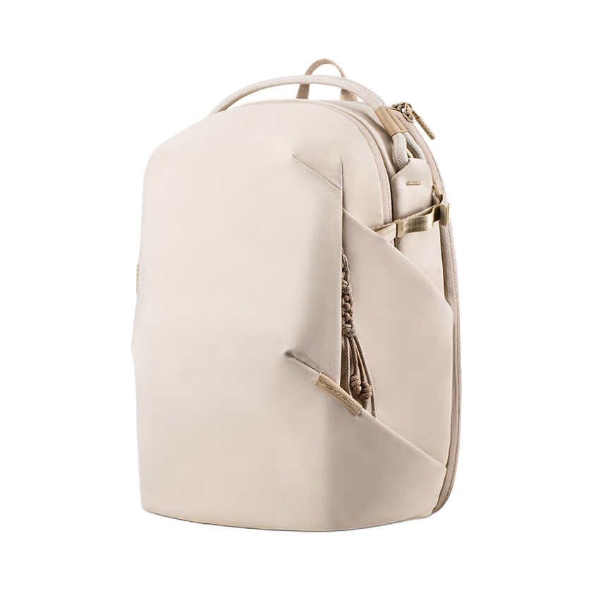 推荐商品：PGYTECH OneGoLite 蒲公英多功能防泼面料城市通勤轻量背负电脑单反微单摄影包相机包双肩包