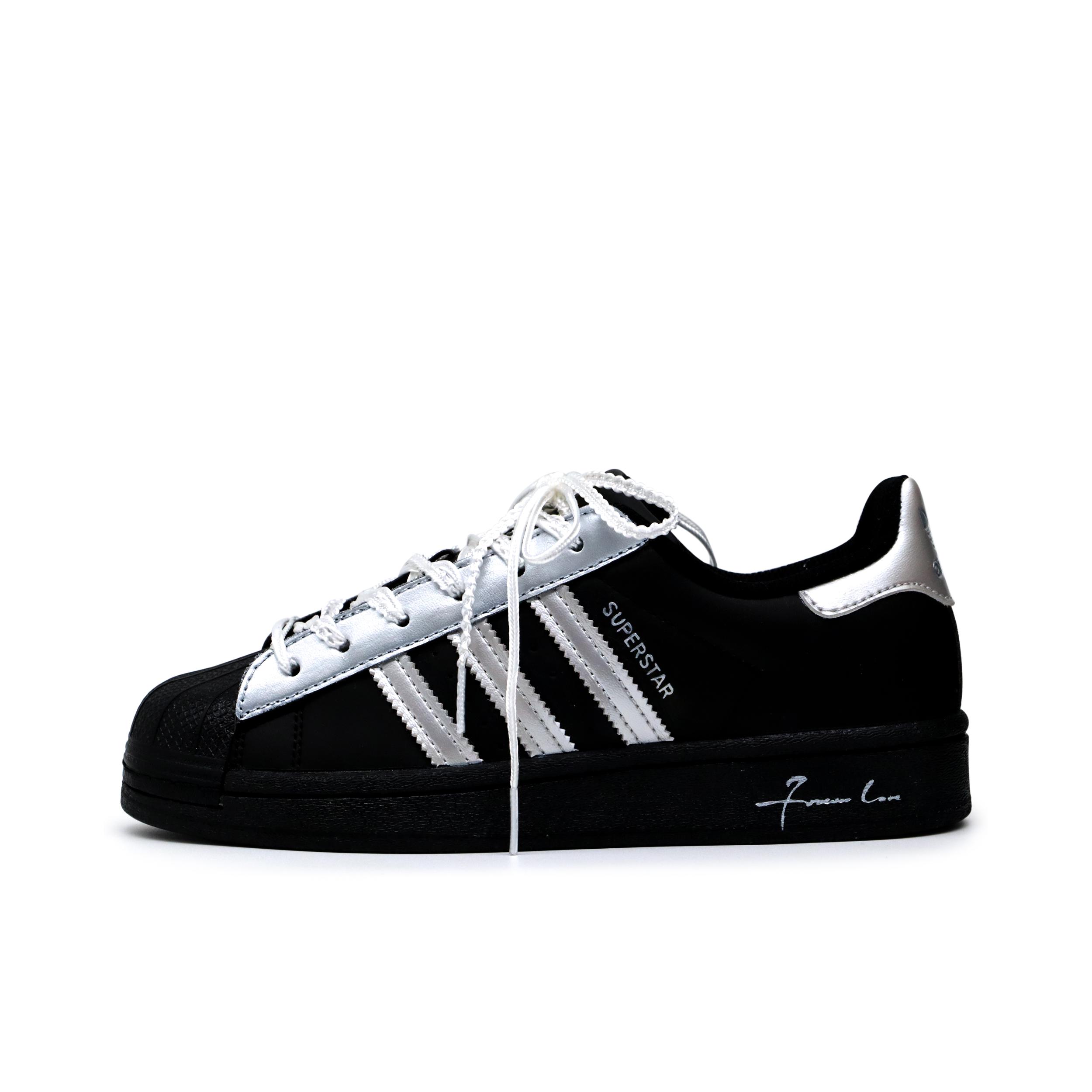 推荐商品：【定制球鞋】 adidas Originals Superstar 板鞋 防踢减震防滑耐磨百搭潮流时尚合成革贝壳头 清冷雾银