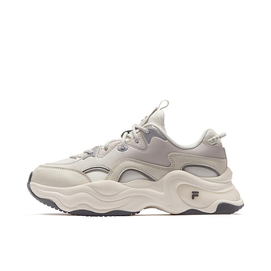 推荐商品：FILA/斐乐 Bubble 泡泡 防滑耐磨 复古 透气 舒适减震 厚底增高 运动 织物 防水 合成革 波浪 老爹鞋 女款/朴灰色