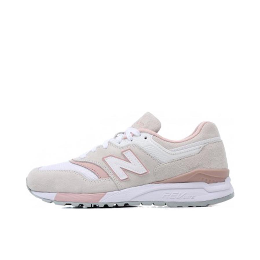 推荐商品：New Balance 997.5 跑鞋 防滑耐磨网布透气减震轻便复古时尚 Grey/Pink/White 灰粉/白